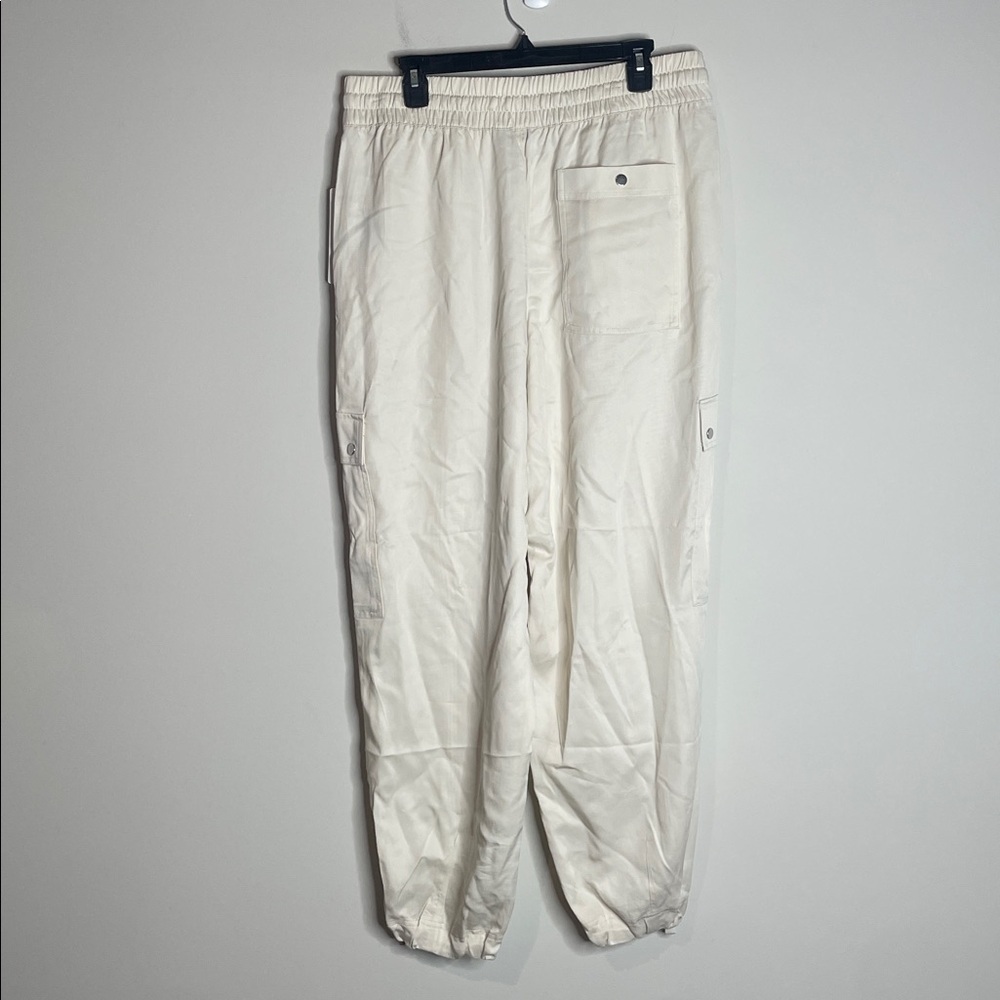 Athleta | Women’s Beige Celestial Utility Cargo Pants Size Large NWT - Picture 6 of 10
